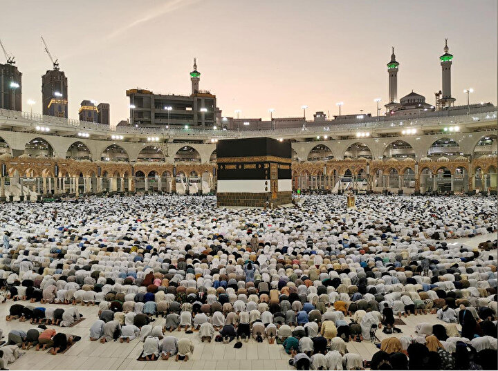 Ülke tarihinde ilk kez İsrail vatandaşlarının Suudi Arabistan'ı ziyaret etmesinin önü açıldı.