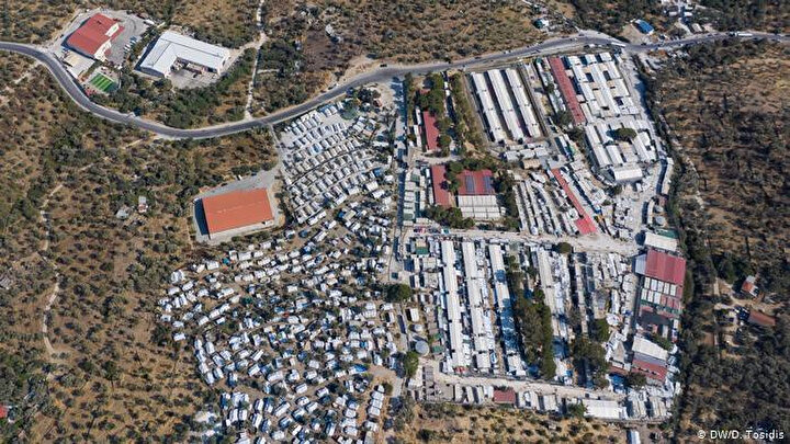 Moria Kampı'nın havadan görüntüsü.