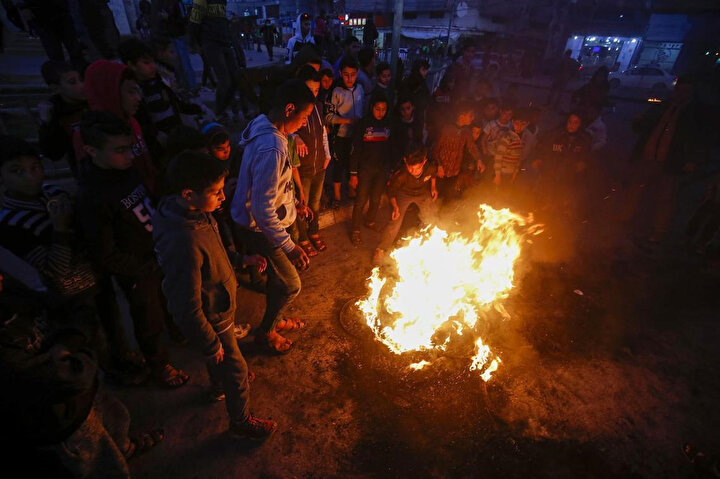 Sözde barış planının açıklanmasının ardından Gazze'de protesto gösterileri düzenlenmişti.