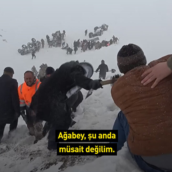 Çığ bölgesinde arama çalışmaları yeniden başlatıldı