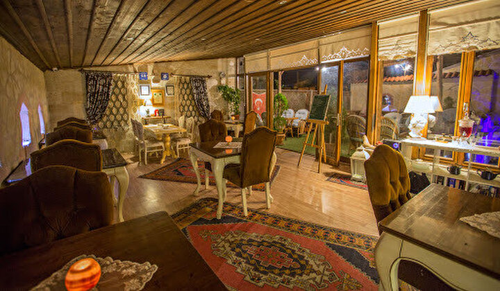 saklikonakrestaurant.com