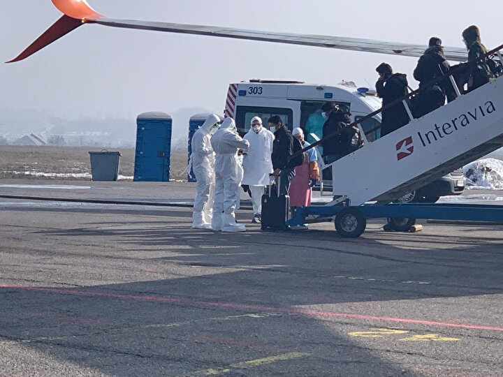 Çin’den Ukrayna’ya getirilen kişiler karantinaya alınıyor