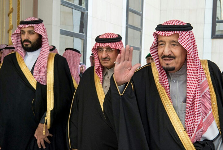 Veliaht Prens Muhammed bin Selman, babasının sağlığının kötüye gittiği bugünlerde kendisine taht yolunda engel gördüğü isimleri tutuklatıyor.
