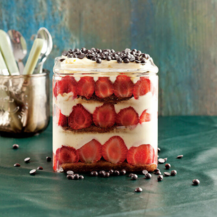 Kahveli çilekli triffle
