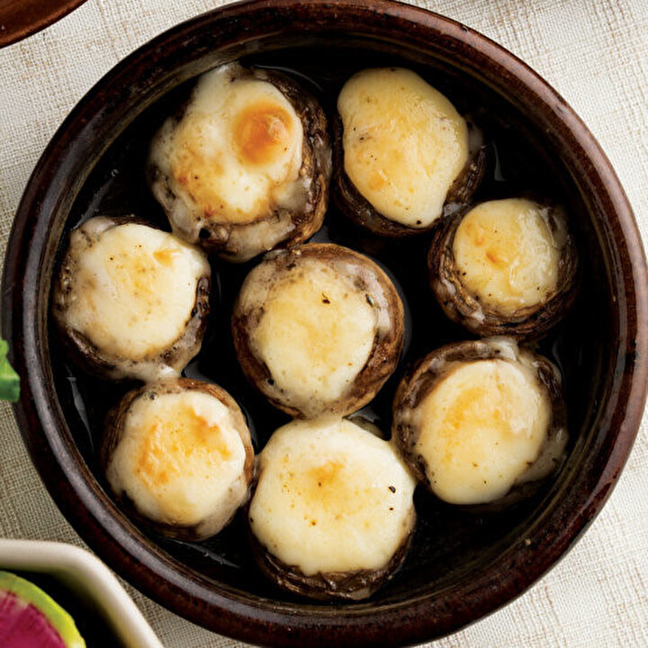 Kaşarlı ve parmesanlı mantar