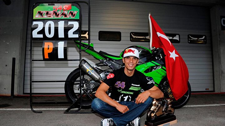 Kenan Sofuoğlu Supersports motosiklet dünya şampiyonlukları