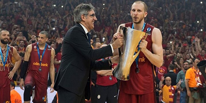 Galatasaray basketbol takımının EuroCup şampiyonluğu