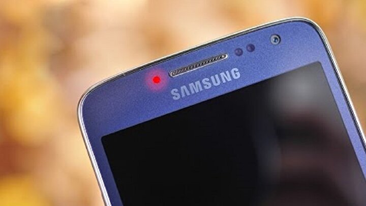 Samsung'lardaki kırmızı bildirim ışığı nedir?