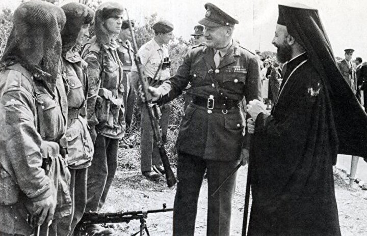 Makarios, 8 Ağustos sabahı son saldırıyı yapıp Erenköy’ü ele geçirmek için emir verdi. Makarios kendine o denli güveniyordu ki, savaşı izlemek isteyenlere izin verileceğini hatta televizyonların da çekim yapabileceklerini söyledi.