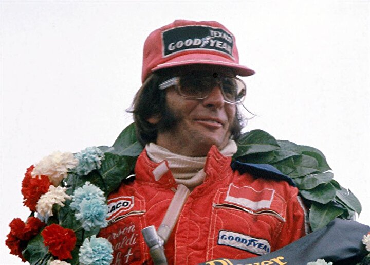 Sürat, rekabet ve adrenalin hissi her zaman onu tahrik ediyordu ama F1 Şampiyonluğunu hayal etmeye başlamasını bir isme borçlu: Emerson Fittipaldi