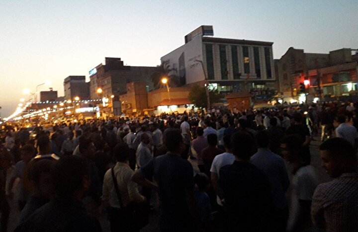 İran'da protestolar başkente sıçradı