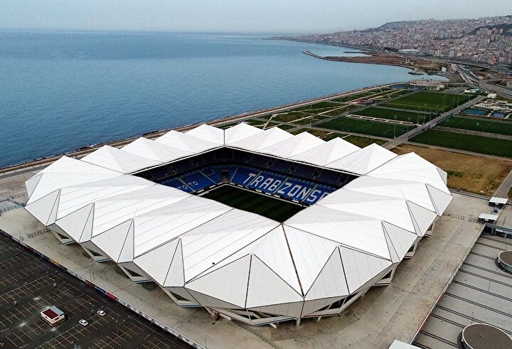 Şenol Güneş Spor Kompleksi
