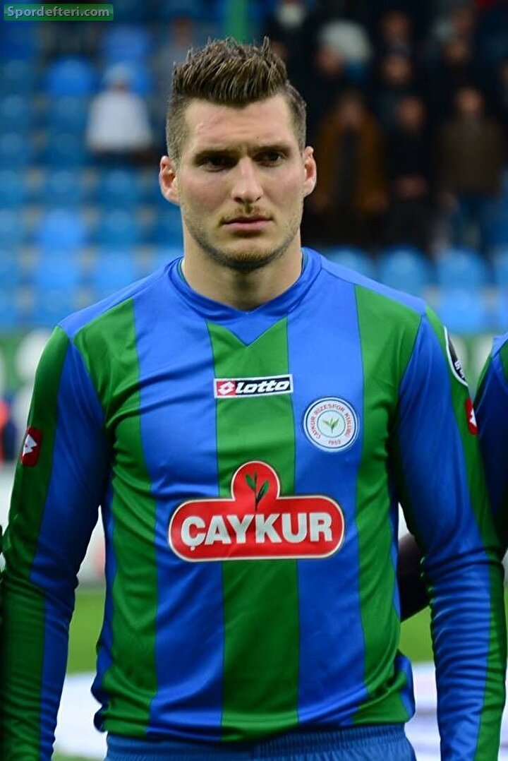 Koray Altınay