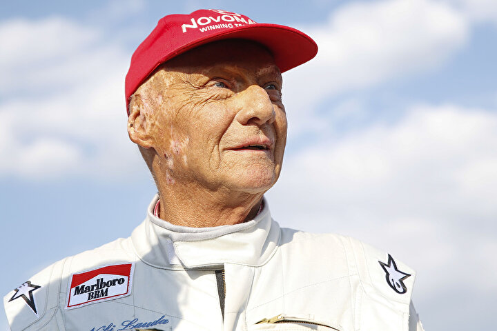 Niki Lauda, güvenlik endişeleri sebebiyle yarışmayı reddederek yarıştan çekildi. Aynı kararı vermesi için James Hunt’ı da ikna etmeyi çalıştı ama başarılı olamadı. Amacı şampiyon olmak değil, ‘üvey kardeşini’ korumaktı.
