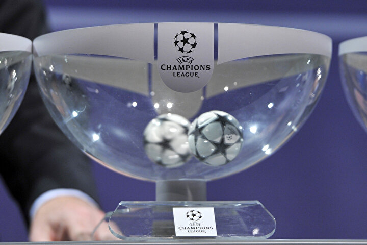 1. torbada UEFA kulüp katsayısında ilk 6'de yer alan ülkelerin şampiyonları ve UEFA Şampiyonlar Ligi ile Avrupa Ligi şampiyonu bulunuyor.