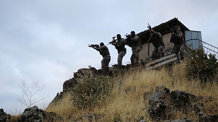 Hakkari Nin Cukurca Ilcesinde Gorev Yapan Sinir Kartallari Nobette