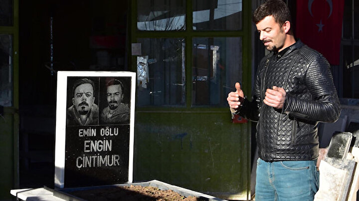 Rüyada öldüğünü gördü, mezarını kendi yaptı: Her gün sulayıp dua okuyor