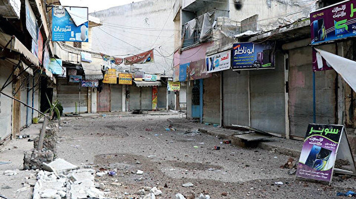 Hayalet kasabaya döndü: 60 bin nüfuslu Al Atarib sakinleri saldırılardan kaçtı