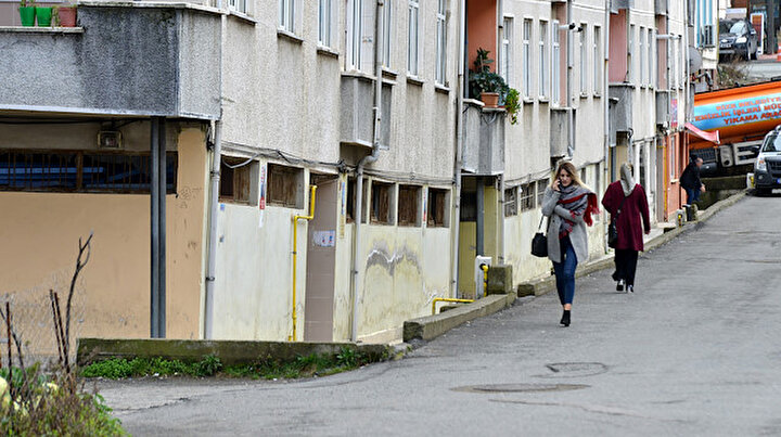 Rizenin Pisa kuleleri korkutuyor