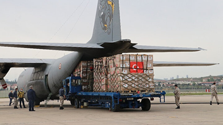 ABD’ye gönderilen yardım malzemelerini taşıyan uçak havalandı