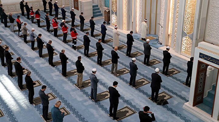 Ramazan Bayramı sabahında tarihi görüntüler