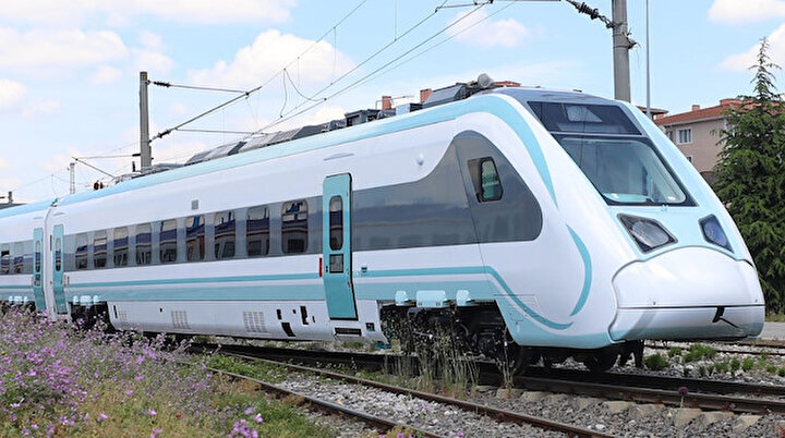 Milli Elektrikli Tren 29 Mayıs’ta raya inecek: Tamamen yerli imkanlarla üretildi