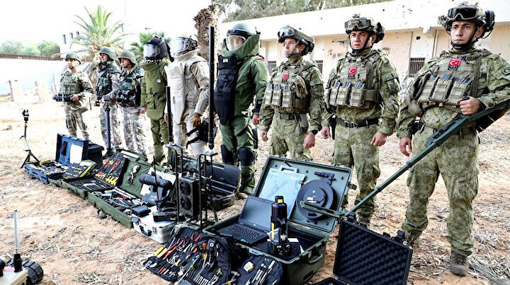 ozel kuvvetler sas ve sat lar libya da