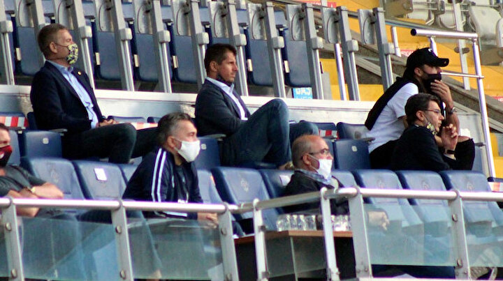 Fenerbahçe'de Caner Erkin ve Mert Hakan transferi bitti ...