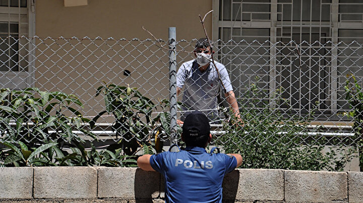 Karantinayı ihlal eden 14 kişi 44 bin lira ceza kesildikten sonra yurda yerleştirildi