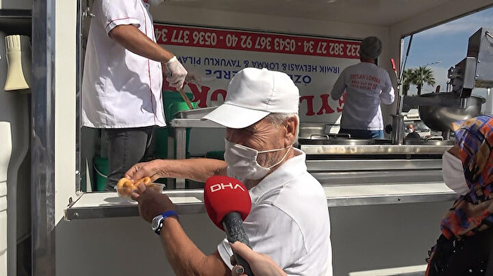 Vaka sayıları artışa geçen kentte vatandaştan yok artık dedirten cevap: Lokma için sosyal mesafeyi hiçe saydım
