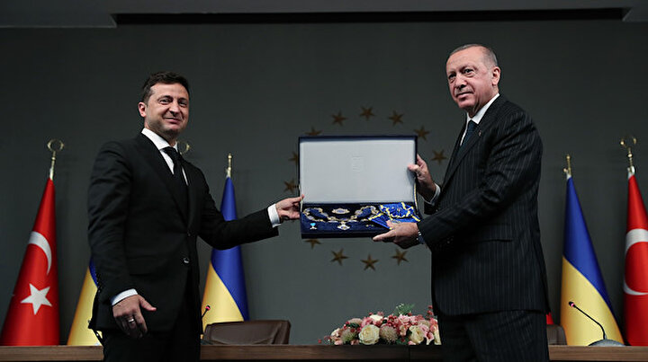 Cumhurbaşkanı Erdoğana Ukrayna Devlet Nişanı verildi