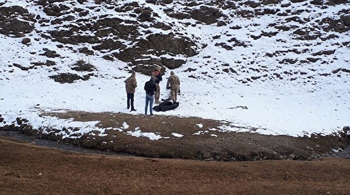 Sınırda yürekleri sızlatan olay: Üçü de donmuş halde bulundu