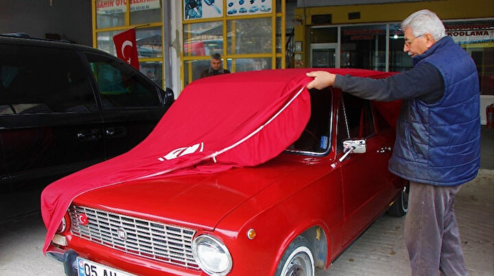 Cem Yılmazın da ilgilendiği aracını 100 bin liraya satıyor