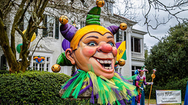 ABDde Mardi Gras Festivali salgın nedeniyle iptal edildi: Halk yine de evlerini süsledi