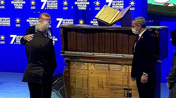 Dünyada ilk ve tek: Erdoğana hediye edilen eseri 27 ayda hazırladı