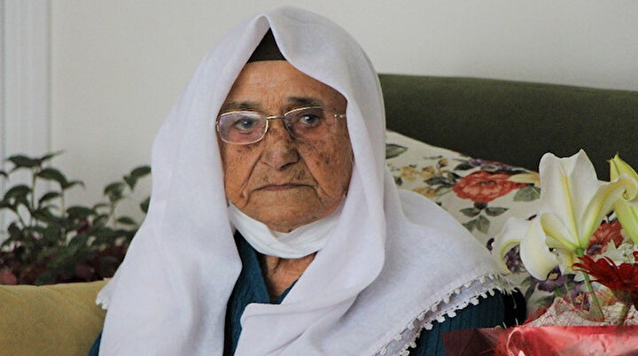 119 yaşındaki Şeker Nine sağlığını koruyor: Bütün ailesi korona oldu o olmadı