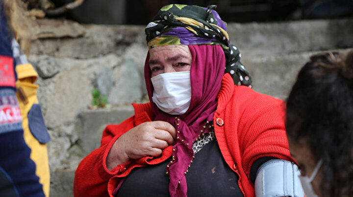 Evi yanan vatandaşlar gün ağarınca karşılaştığı manzara sonrası fenalık geçirdi