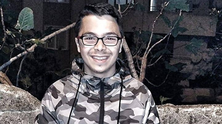 Maltepede polisten kaçan hırsızlar lise öğrencisine çarptı: Talihsiz gencin bacağı kesilecek