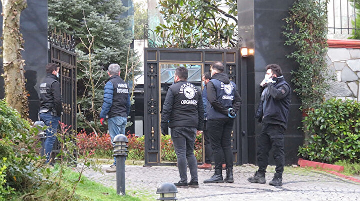 Beş ilde dev operasyon: Polis Sedat Pekerin villasında arama yaptı