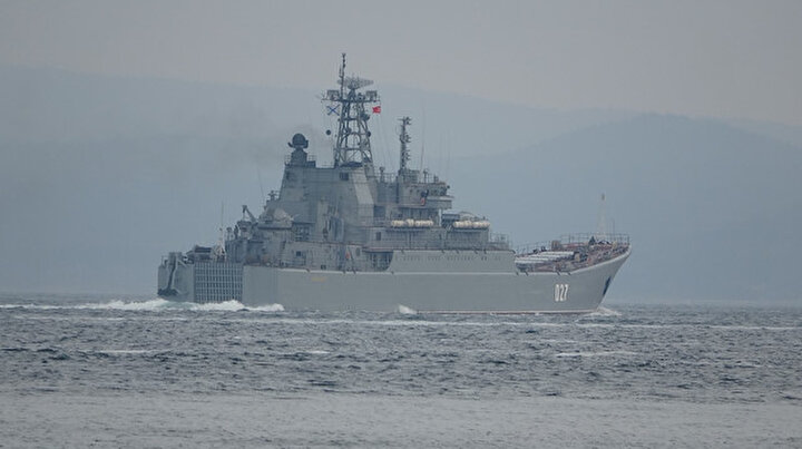 Rusya gemilerini Karadeniz’e çekiyor: İki savaş gemisi Çanakkale’den geçti