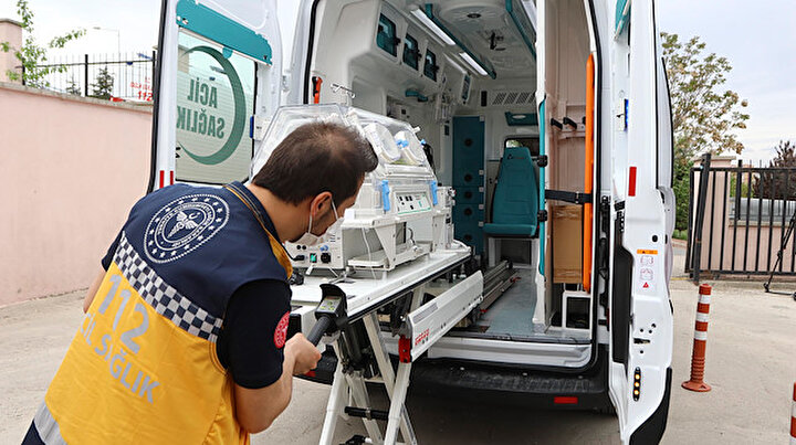 Sağlık Bakanlığından yenidoğanlara tam donanımlı ambulanslar: Bu iş için gönül vermiş bir ekibimiz var