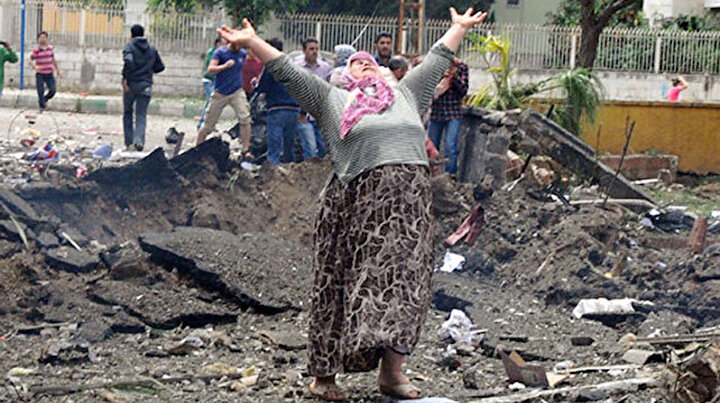 Reyhanlı katliamında elleri havada fotoğrafıyla hafızlara kazınan Zahide Kudayın acısı hala taze: O ani hiç unutamıyorum
