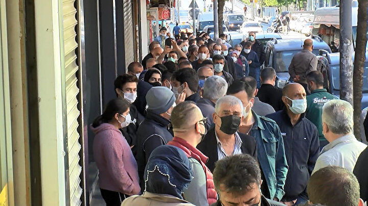 Bugün İstanbul: Metrelerce uzunlukta sabah kuyruğu
