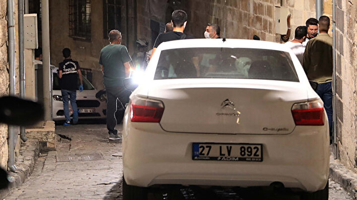 Polisin ‘dur’ ihtarına uymayıp ateş açtılar: 1’i polis 5 kişi yaralandı