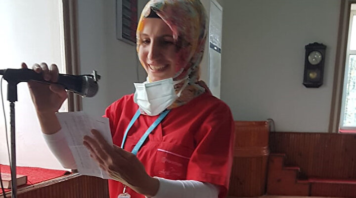 Cami hoperlöründen aşıya davet: Hiçbiri ziyan olmadı çok mutluyuz