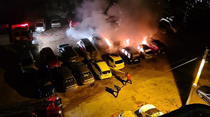 Otel otoparkında yangın çıktı 10 araç küle döndü
