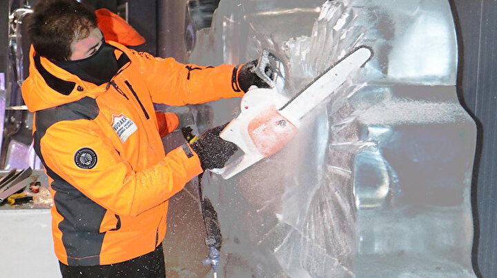 İkinci kez 15 Temmuzu buza işliyorlar