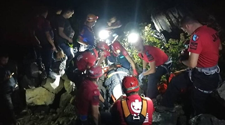 200 metrelik uçuruma yuvarlandı: Cesedi beş saat sonra çıkarıldı