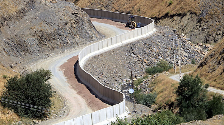 Yüksekova hattı tamamlandı: İran sınırına 43 kilometre beton duvar örüldü