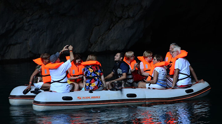 Dünyanın 3’üncü Türkiye’nin en uzun yer altı gölü mağarasına 2 ayda 20 bin ziyaretçi